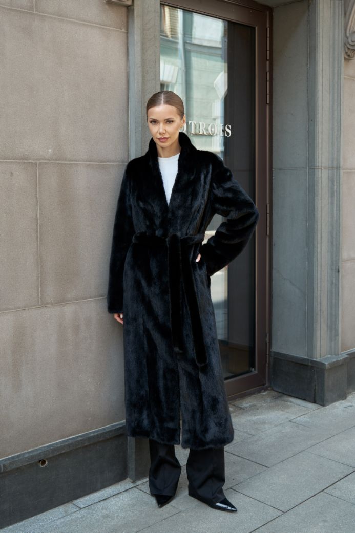 Норковая шуба с V воротом 1047