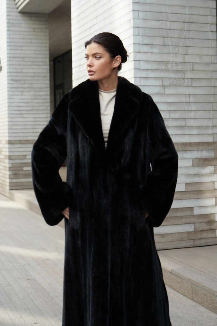 Норковая шуба BLACKGLAMA 1056
