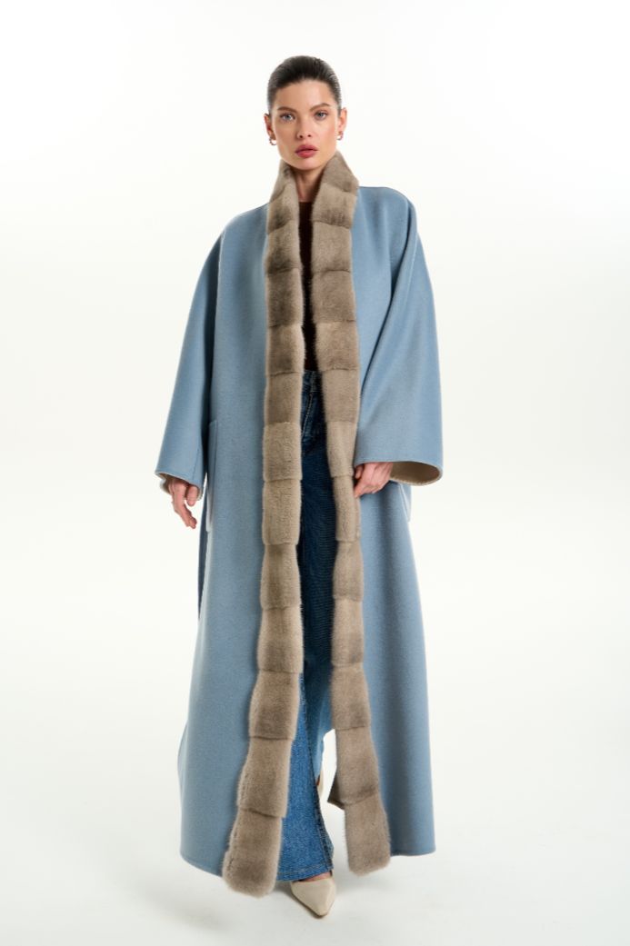 Кашемировое пальто с мехом норки 