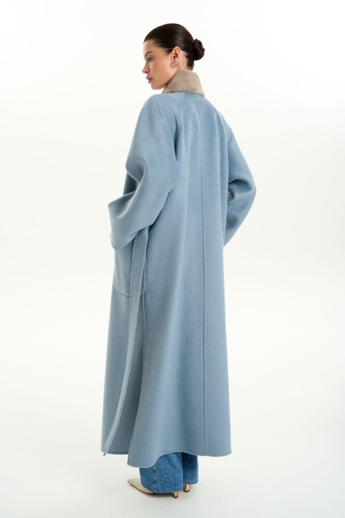 Кашемировое пальто с мехом норки 