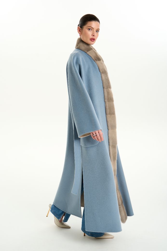 Кашемировое пальто с мехом норки 