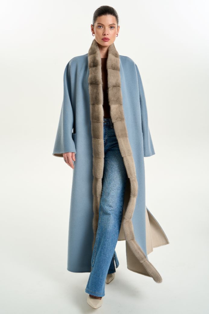 Кашемировое пальто с мехом норки 