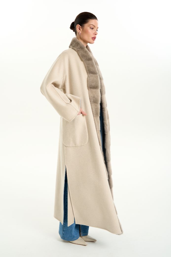 Кашемировое пальто с мехом норки 1071