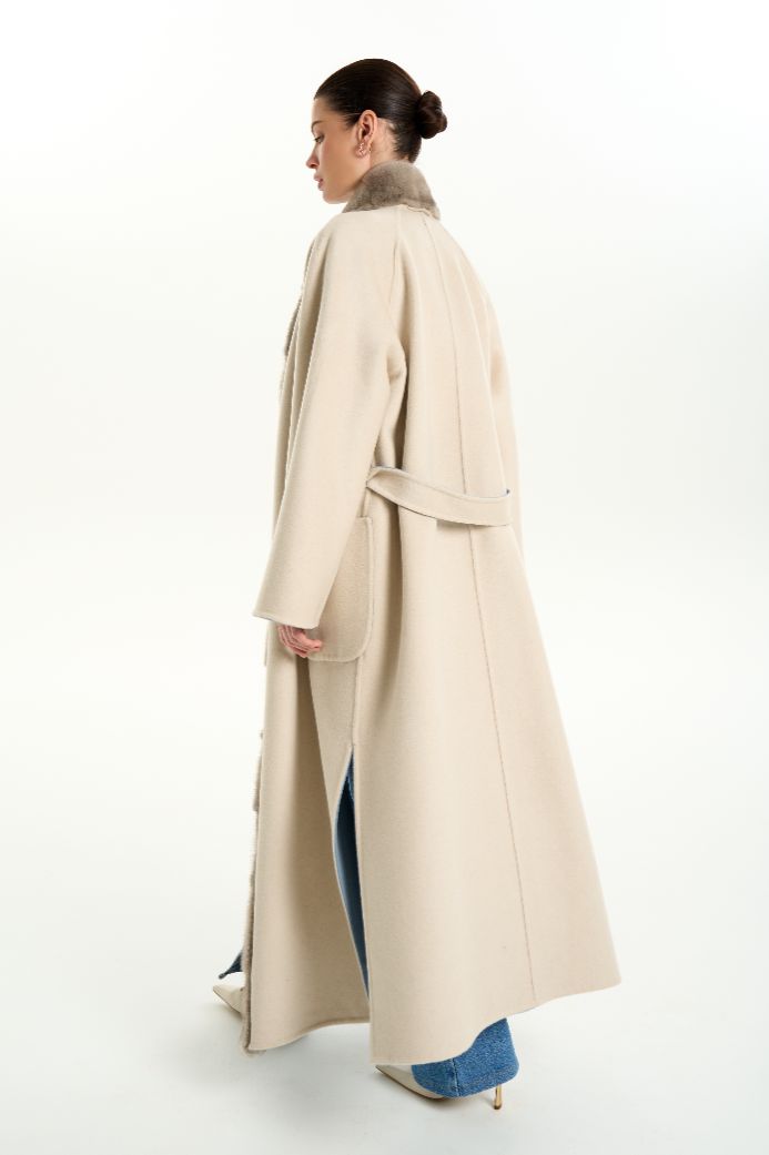Кашемировое пальто с мехом норки 1071