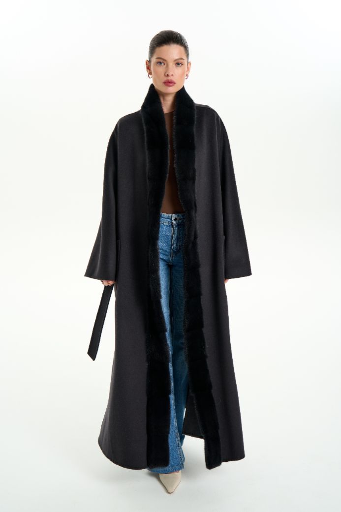 Кашемировое пальто с мехом норки 1074