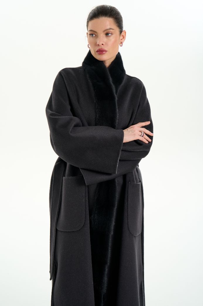 Кашемировое пальто с мехом норки 1074