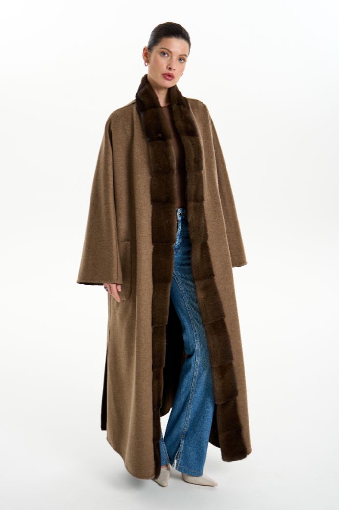 Кашемировое пальто с мехом норки 1077