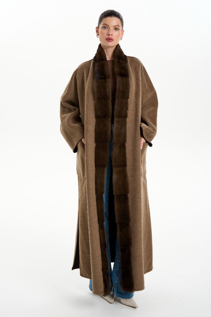 Кашемировое пальто с мехом норки 1077