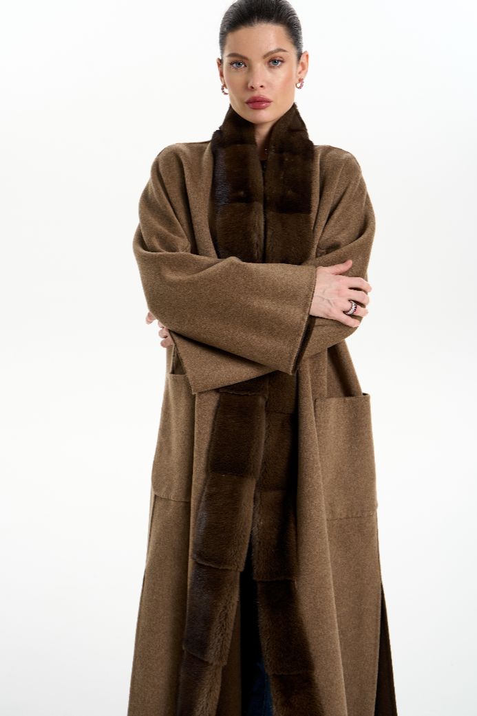 Кашемировое пальто с мехом норки 1077