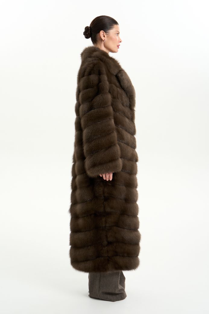 Шуба из меха куницы 1122