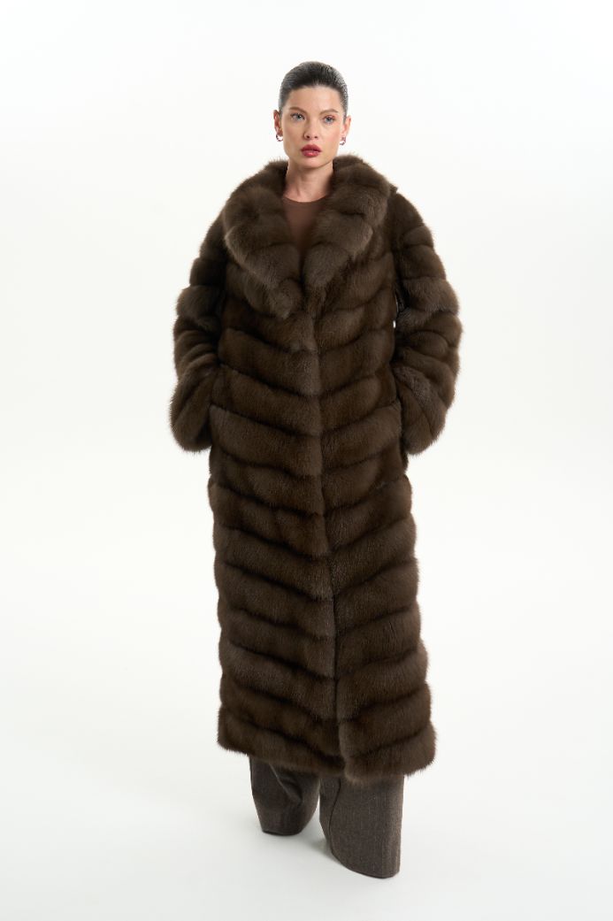 Шуба из меха куницы 1122