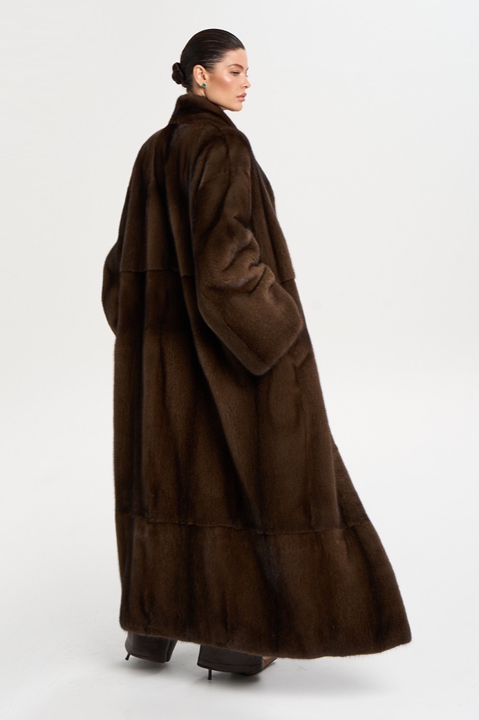 Норковая шуба Saga Furs Royal 1149