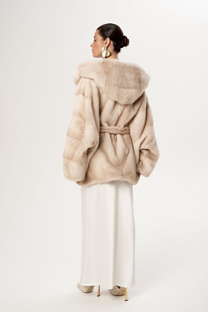 Норковая шуба с капюшоном 1224